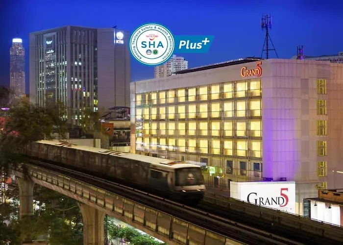 Grand 5 Hotel & Plaza Sukhumvit Bangkok