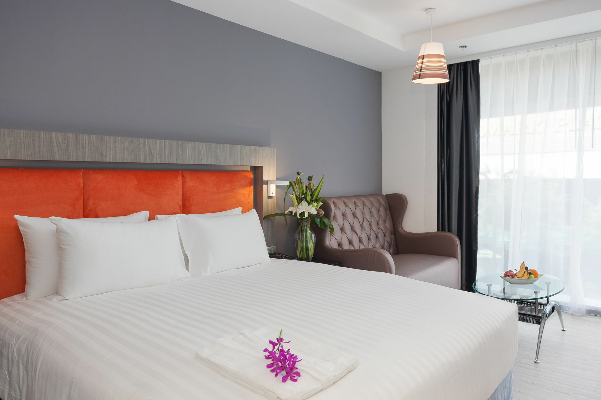 Grand 5 & Plaza Sukhumvit מלון 4*